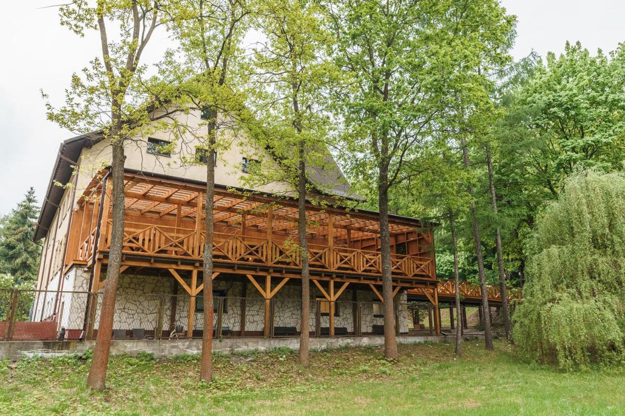 Zloty Jelen - Restauracja I Dom Goscinny Potok Zloty Экстерьер фото