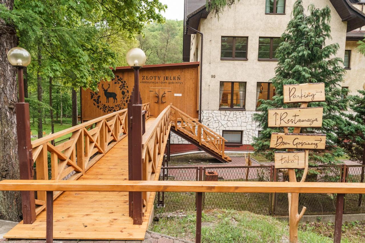 Zloty Jelen - Restauracja I Dom Goscinny Potok Zloty Экстерьер фото